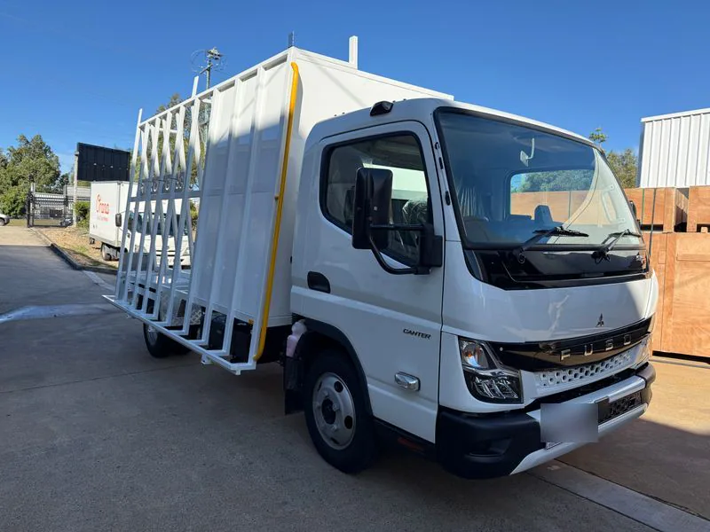 Kirin custom gas-cylinder delivery truck body