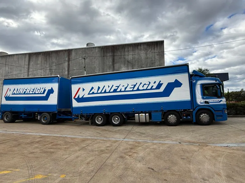 Kirin heavy-duty truck and trailer combination