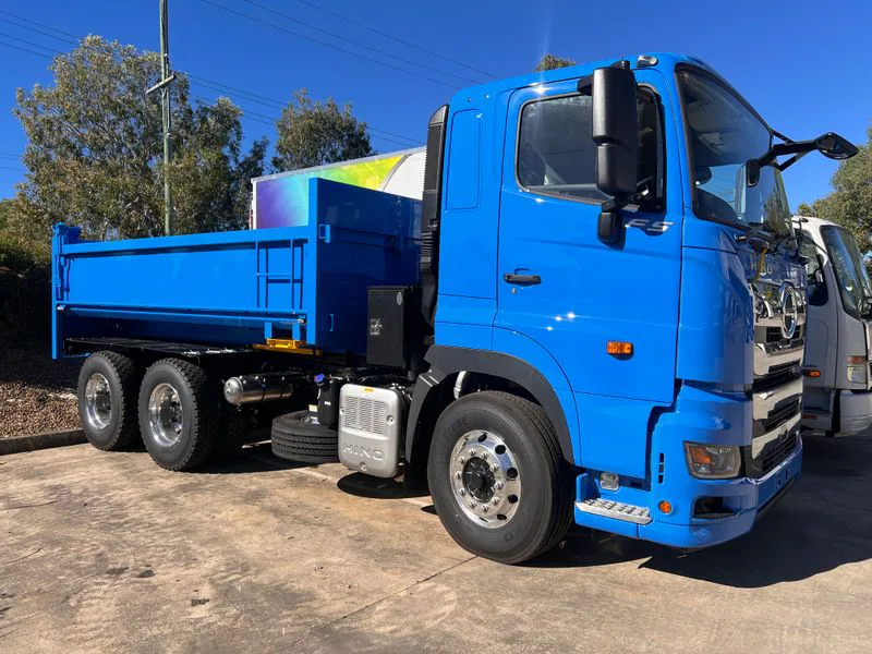 Kirin heavy-duty blue tipper truck body