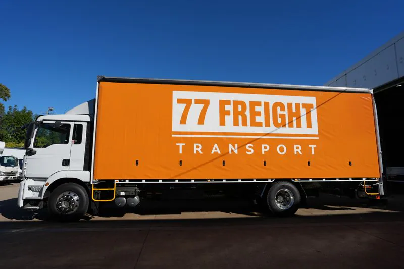 77 Freight Transport 14-pallet curtain sider on Sitrak G5S