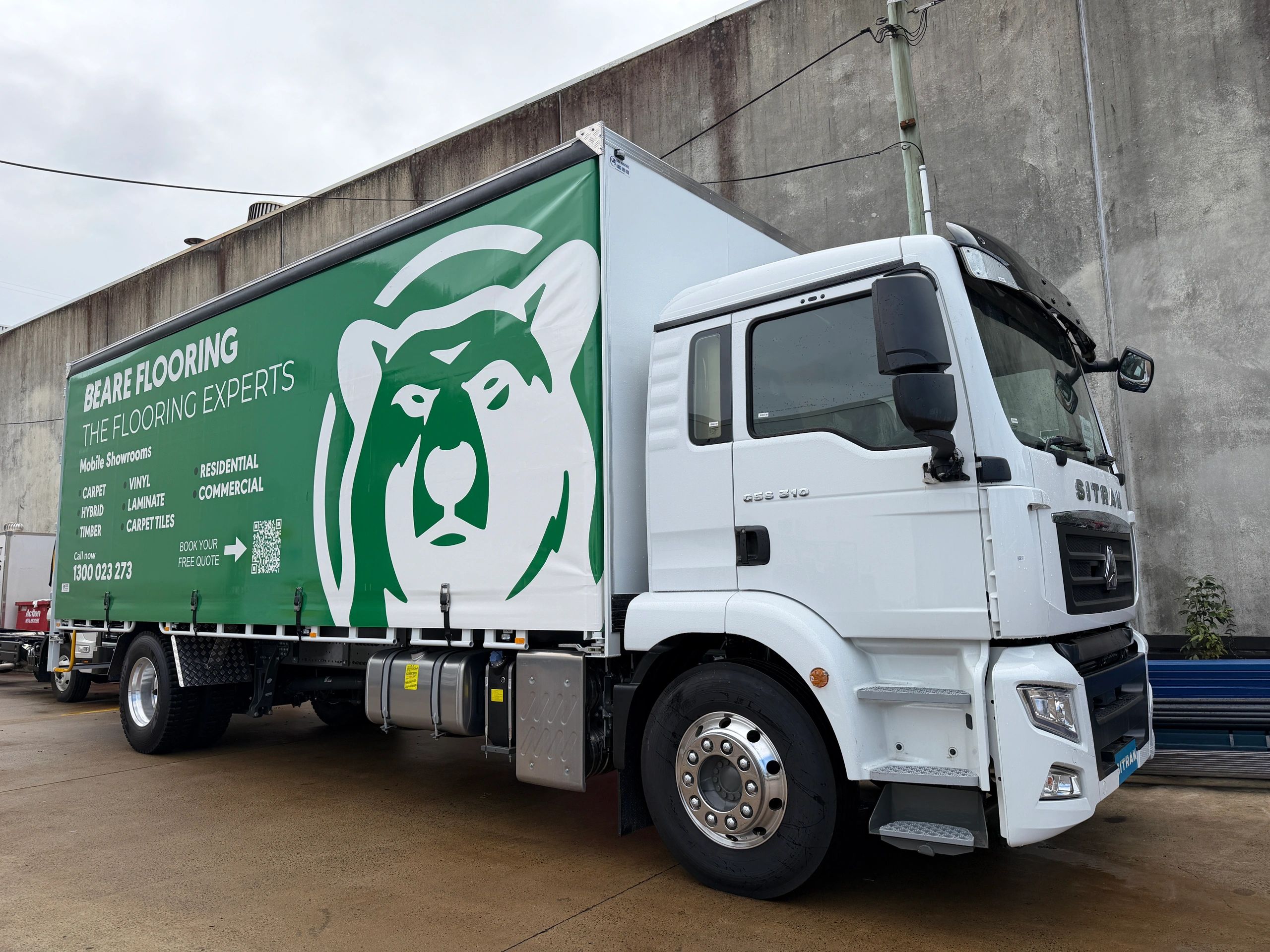 Beare Flooring Takes Delivery of New Sitrak G5S Curtain Sider — Kirin Industries news photo